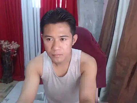 Snapshot of urboy_cass chatting on 09.18.25 urboy cass online show from 09.18.25