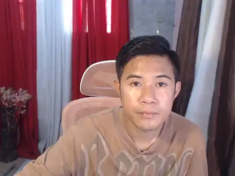 Snapshot of urboy_cass chatting on 09.20.25 urboy cass online show from 09.20.25