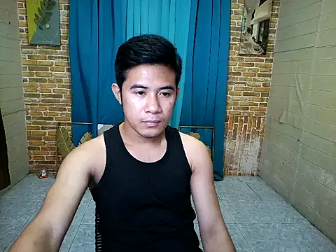 Snapshot of urboy_cass chatting on 09.28.25 urboy cass online show from 09.28.25