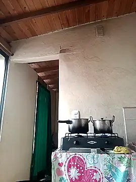 Akasha001 online show from 09.10.25