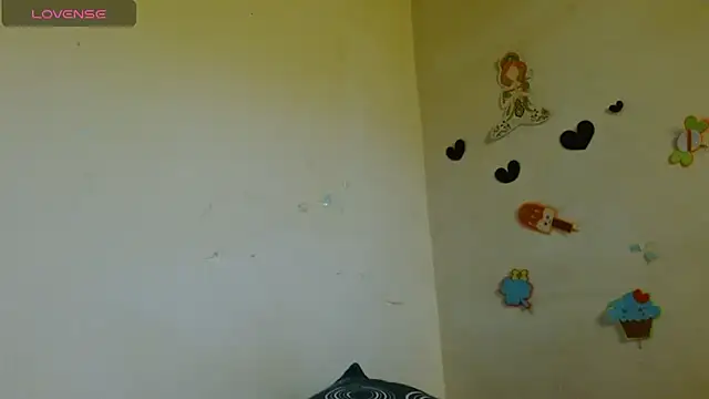 Akasha001 online show from 11.11.25