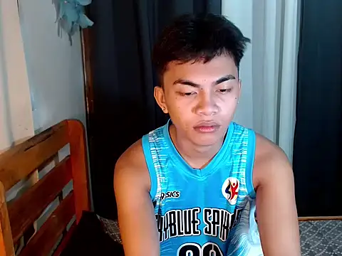 urguy marco online show from 10.01.25