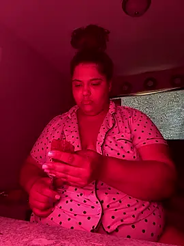 1n0nlythroat online show from 01.12.26