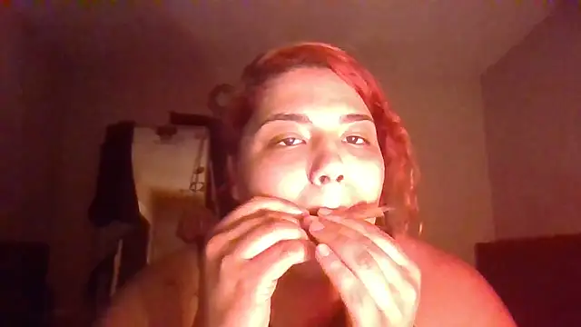 Snapshot of 1n0nlythroat chatting on 04.16.26 1n0nlythroat online show from 04.16.26