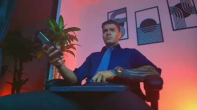 ALPHA DOMINUS  online show from 04.03.26