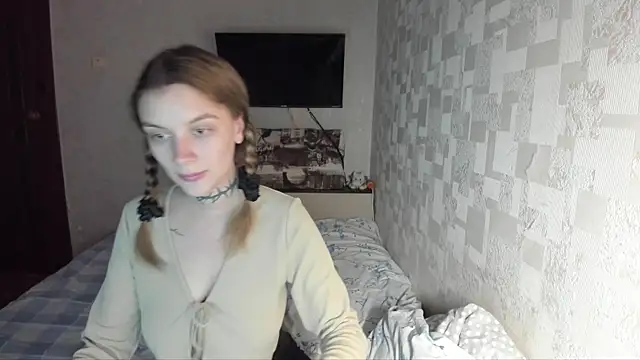 AlisTris online show from 10.05.25