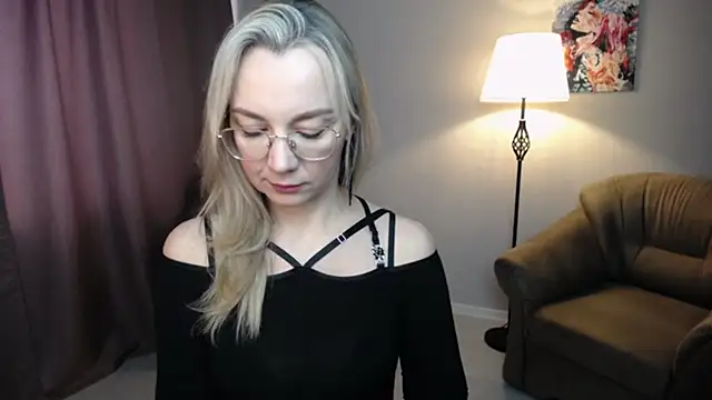 Ava Elior online show from 02.17.26