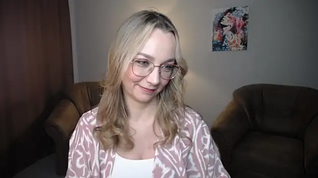 Snapshot of Ava_Elior chatting on 06.18.26 Ava Elior online show from 06.18.26