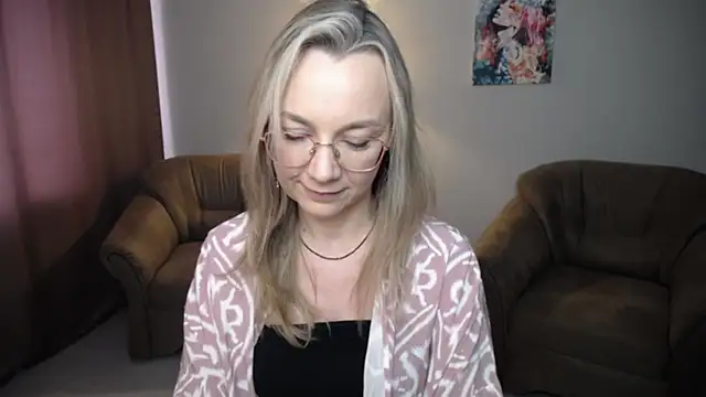 Snapshot of Ava_Elior chatting on 07.02.26 Ava Elior online show from 07.02.26