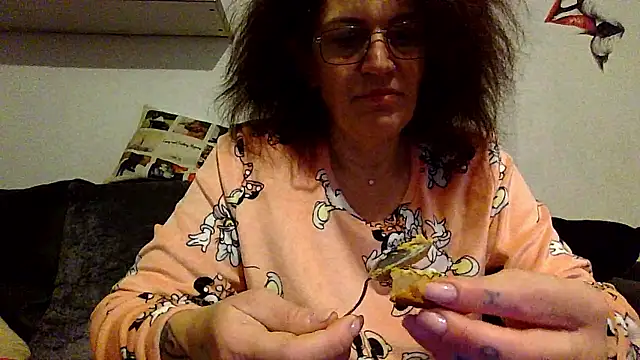 RubyyRosee online show from 01.11.26