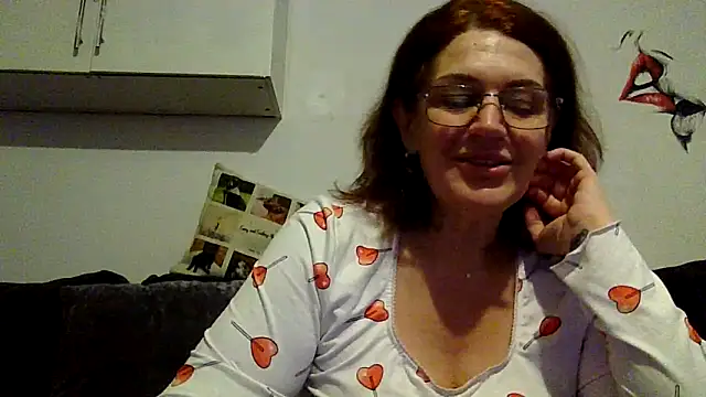 RubyyRosee online show from 03.17.26