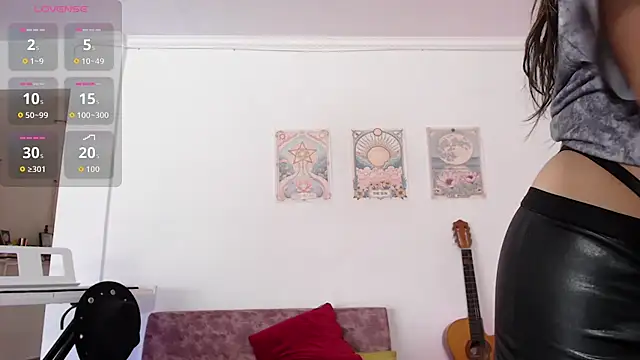 Susanahendrix online show from 09.21.25