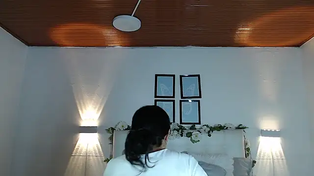 Megan 05  online show from 09.12.25