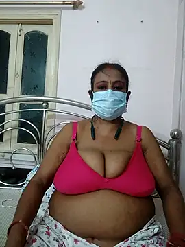 Snapshot of Barna_Love chatting on 09.27.25 Barna Love online show from 09.27.25