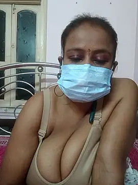 Snapshot of Barna_Love chatting on 11.29.25 Barna Love online show from 11.29.25