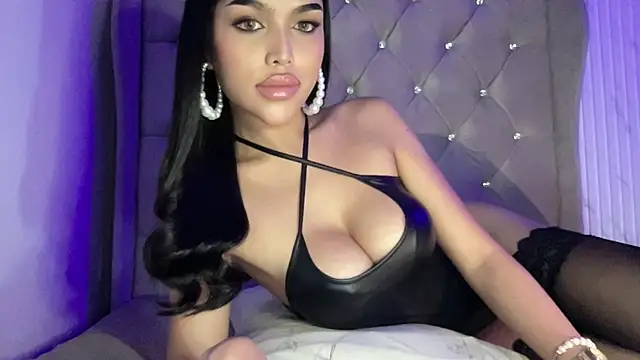 KhendraBrown online show from 04.14.26