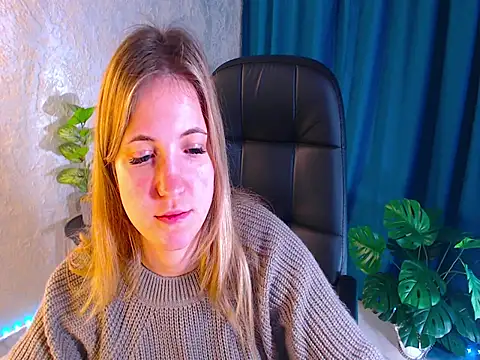 arlana klart online show from 09.30.25