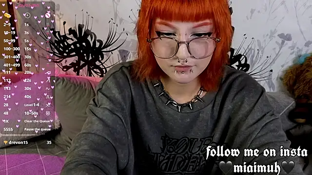 mia  yui online show from 10.02.25