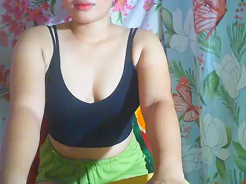 Katie Winslet online show from 12.22.25