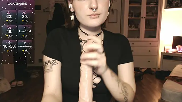 Snapshot of rubby_hanna chatting on 12.21.25 rubby hanna online show from 12.21.25