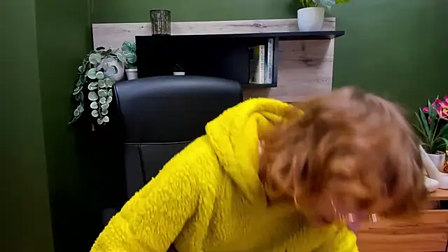 juicyPenny online show from 10.17.25