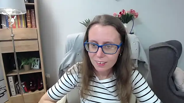 Snapshot of sweetxLizzy chatting on 06.10.26 sweetxLizzy online show from 06.10.26