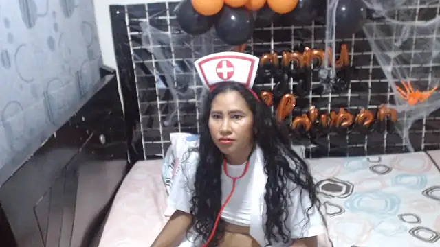 PERLA BLACK  online show from 10.31.25