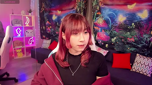 ClaraParks online show from 11.20.25