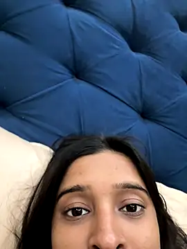 Snapshot of desitease chatting on 10.21.25 desitease online show from 10.21.25