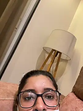 Snapshot of desitease chatting on 02.11.26 desitease online show from 02.11.26