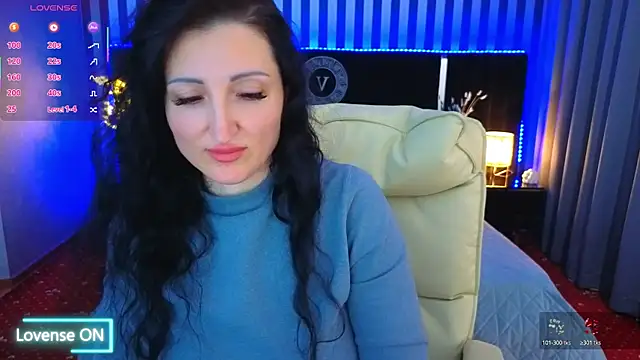 MissRossi online show from 12.22.25