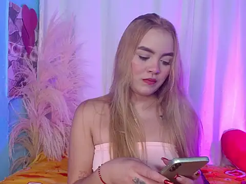 Miaa rosses3 online show from 10.01.25