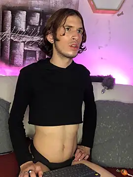 Snapshot of danny_rios20 chatting on 11.22.25 danny rios20 online show from 11.22.25