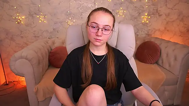 ArrinaWairr online show from 02.06.26