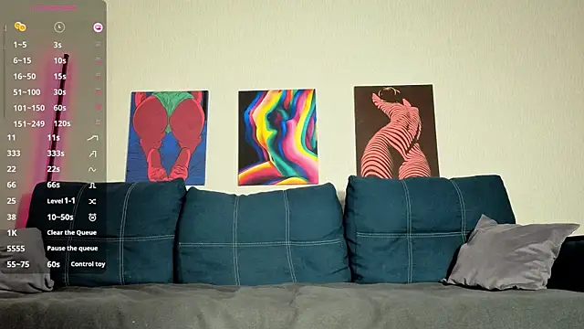 TrixiBell online show from 04.18.26