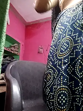 Cutreet online show from 09.08.25