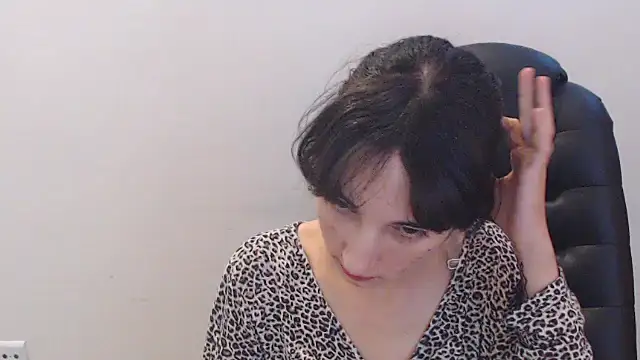 Marri-Stella online show from 11.18.25