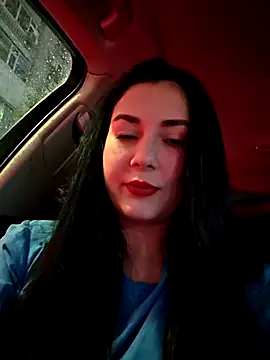 SaraViss20 online show from 10.14.25