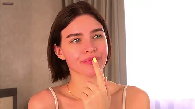 EleneButton online show from 03.31.26