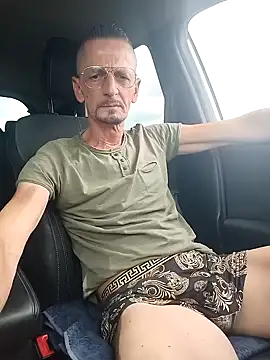 Snapshot of fabius720 chatting on 10.20.25 fabius720 online show from 10.20.25