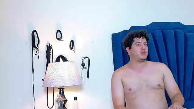 RoxyandAron2 online show from 04.01.26