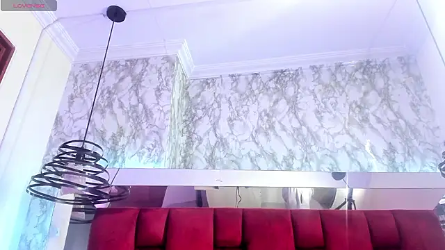 Snapshot of Sheilly_brown chatting on 02.13.26 Sheilly brown online show from 02.13.26