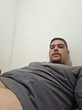 Snapshot of feehzungi0000 chatting on 02.20.26 feehzungi0000 online show from 02.20.26