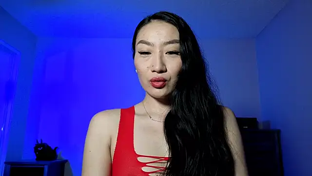 Snapshot of Aliciaz3 chatting on 11.16.25 Aliciaz3 online show from 11.16.25