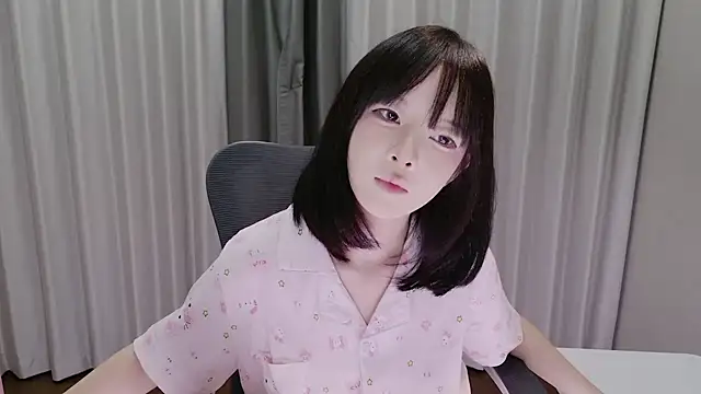 EnEn xiaobao online show from 09.13.25