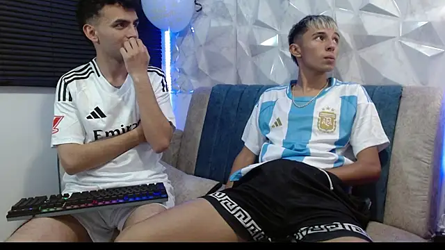 Isaac tan online show from 09.18.25