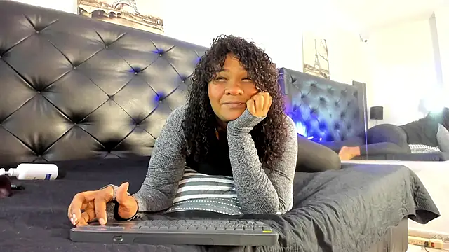 Kymy marquez online show from 04.12.26