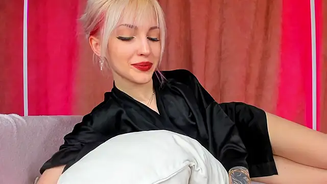 LisaFoxyMe online show from 03.12.26