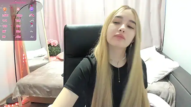 TaisiaHot online show from 03.17.26