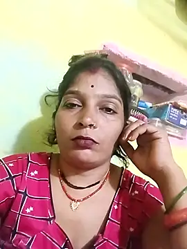 Snapshot of Samiya-143 chatting on 10.05.25 Samiya-143 online show from 10.05.25